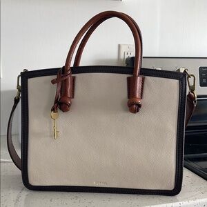 Fossil Women's Cream and Brown Leather Handbag